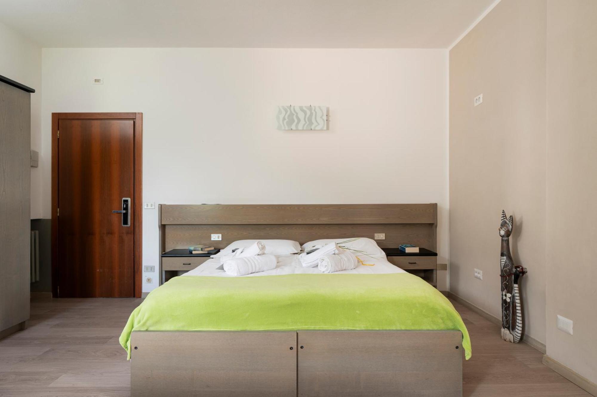 Hotel Scoiattolo 巴塞尔加·迪·皮纳 外观 照片